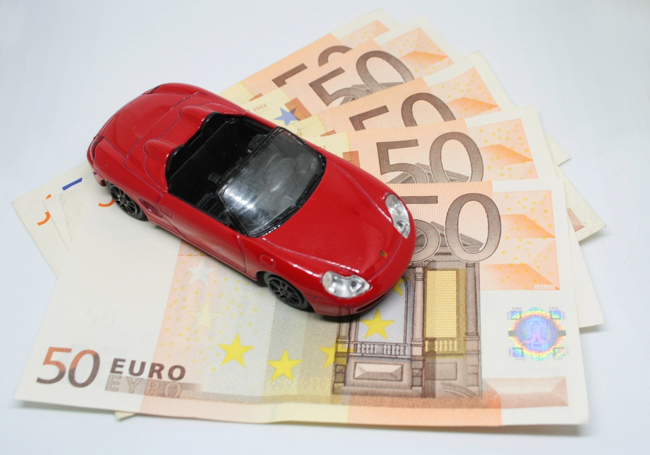 machine, ferrari, toy car, red toy car, red car, auto, cars, car wallpapers, car, motor, sport cars, game, toys, insurance, car insurance, money, eur, value